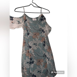 Sienna Sky Beautiful Dress Like New ( floral‎ print)